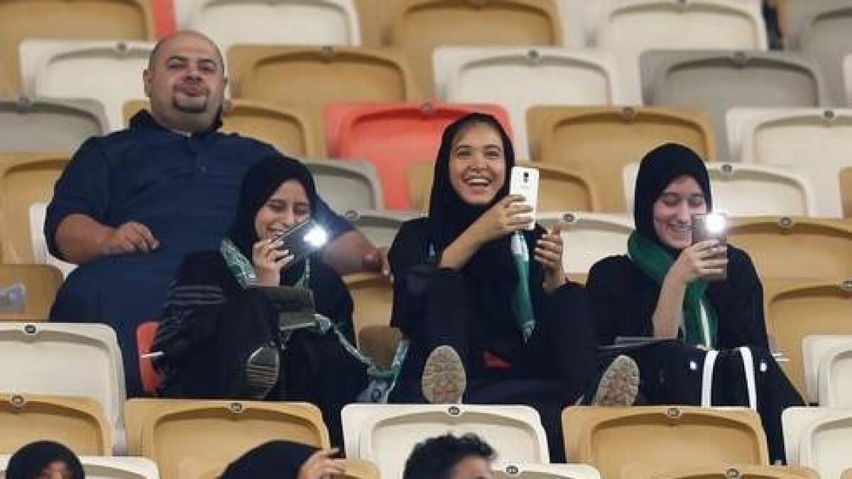 Video: Saudi women attend football game for the first time