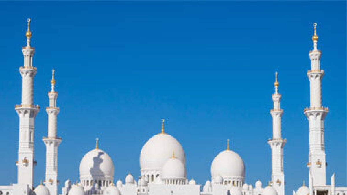 A look at the magnificent mosques of the UAE