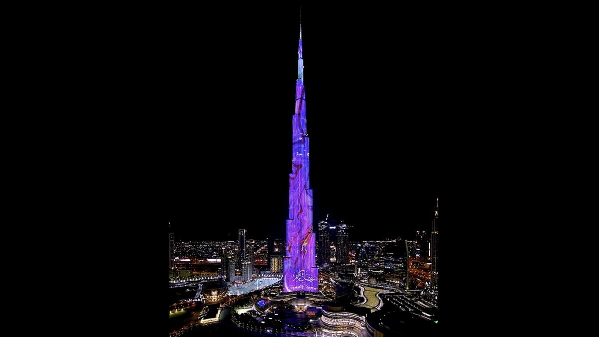 Video: Ramadan at Burj Khalifa with two new LED light shows 