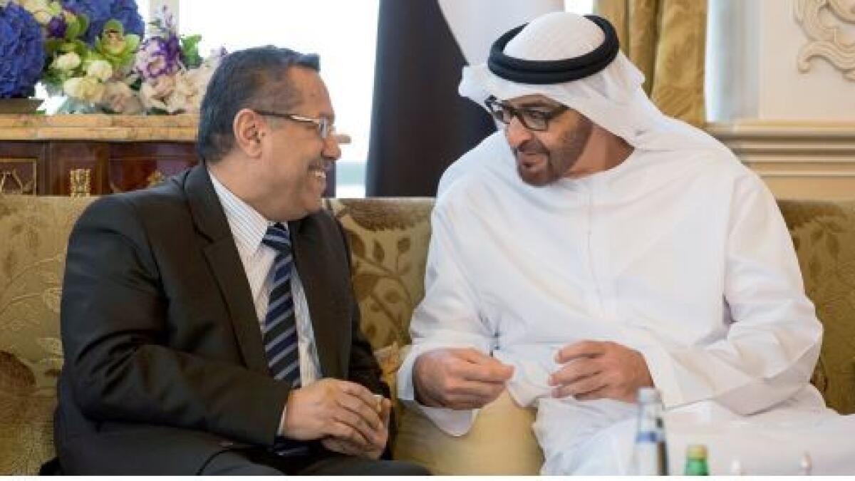 Mohammed bin Zayed receives Yemens PM 