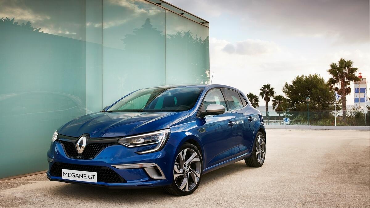 A review test drive in the Renault Megane GT in Dubai UAE