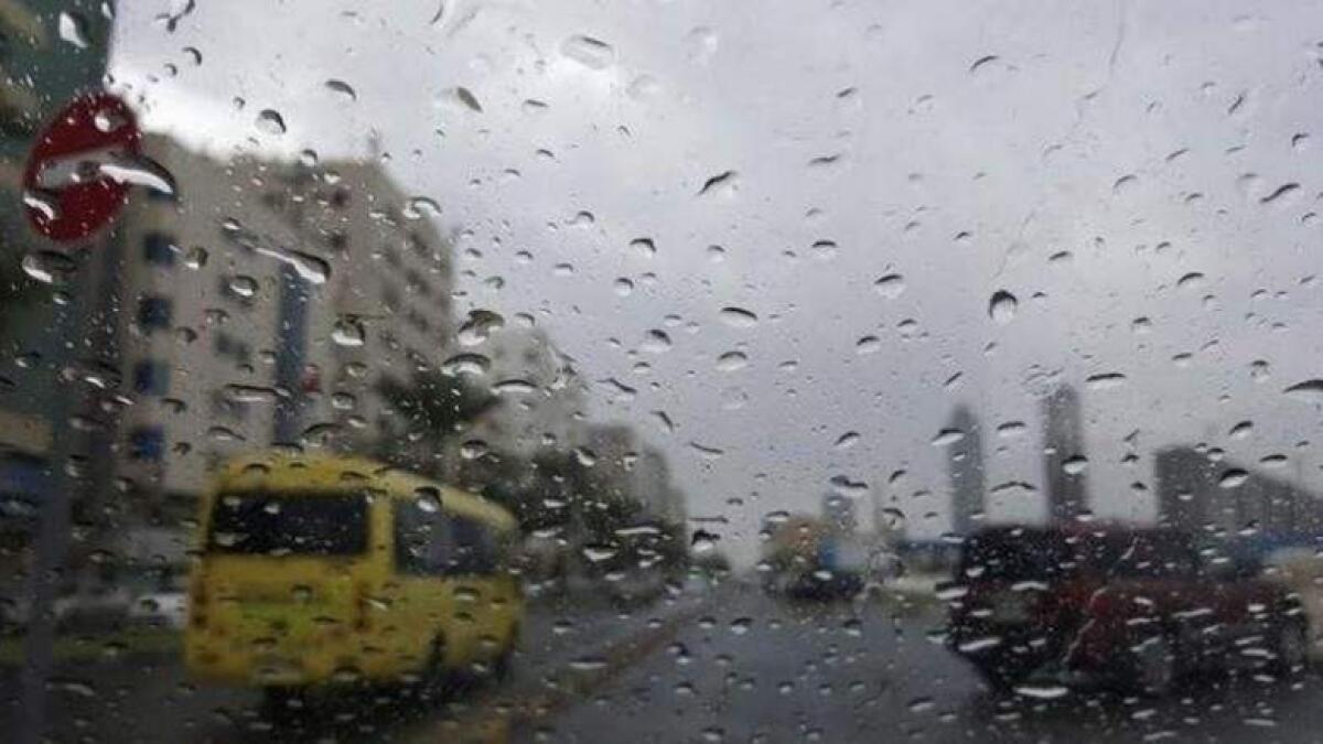 UAE Weather: Residents can expect rainy, dusty weekend