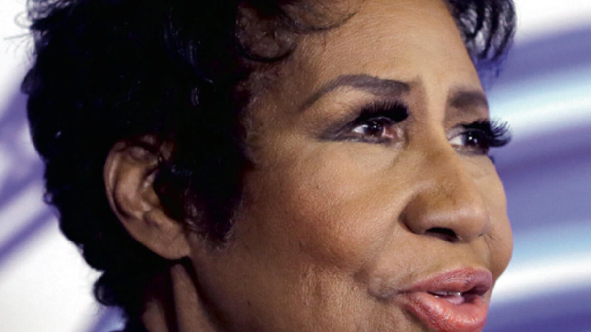 Aretha Franklin welcomes Idol to Detroit