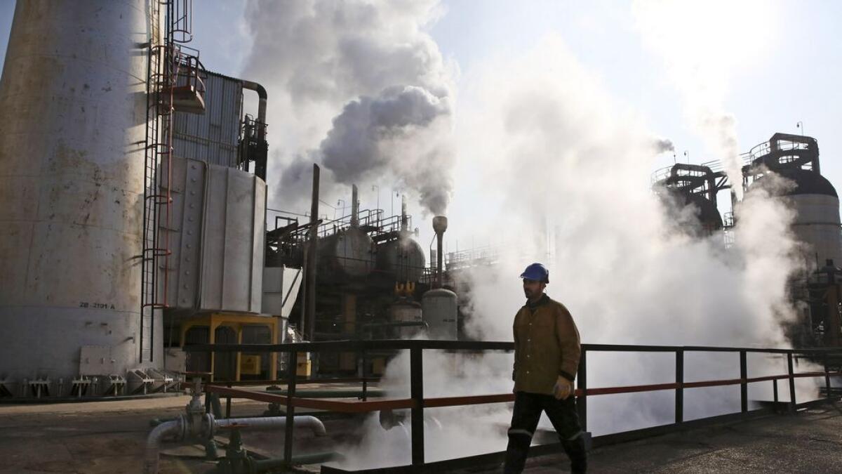 Iran needs $100b to revive oil industry