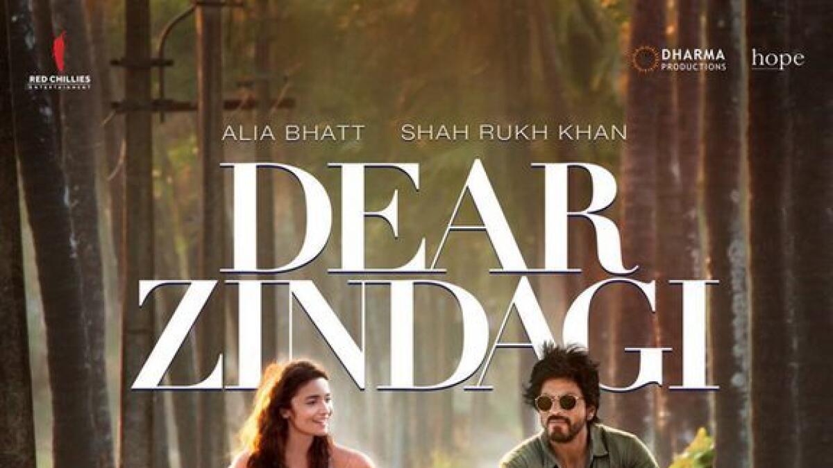 Dear Zindagi movie review: Chicken soup for the confused soul