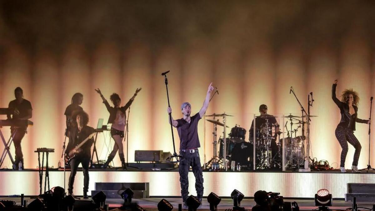 Enrique Iglesias wins fans hearts at Dubai Jazz Festival closing