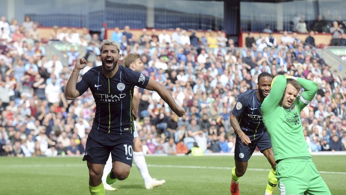 City see off Burnley to return top of EPL