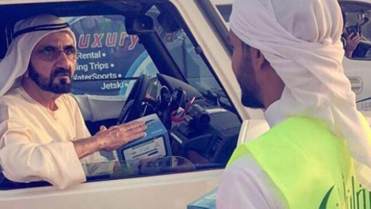 Video: Sheikh Mohammed surprises volunteers distributing Iftar meals  