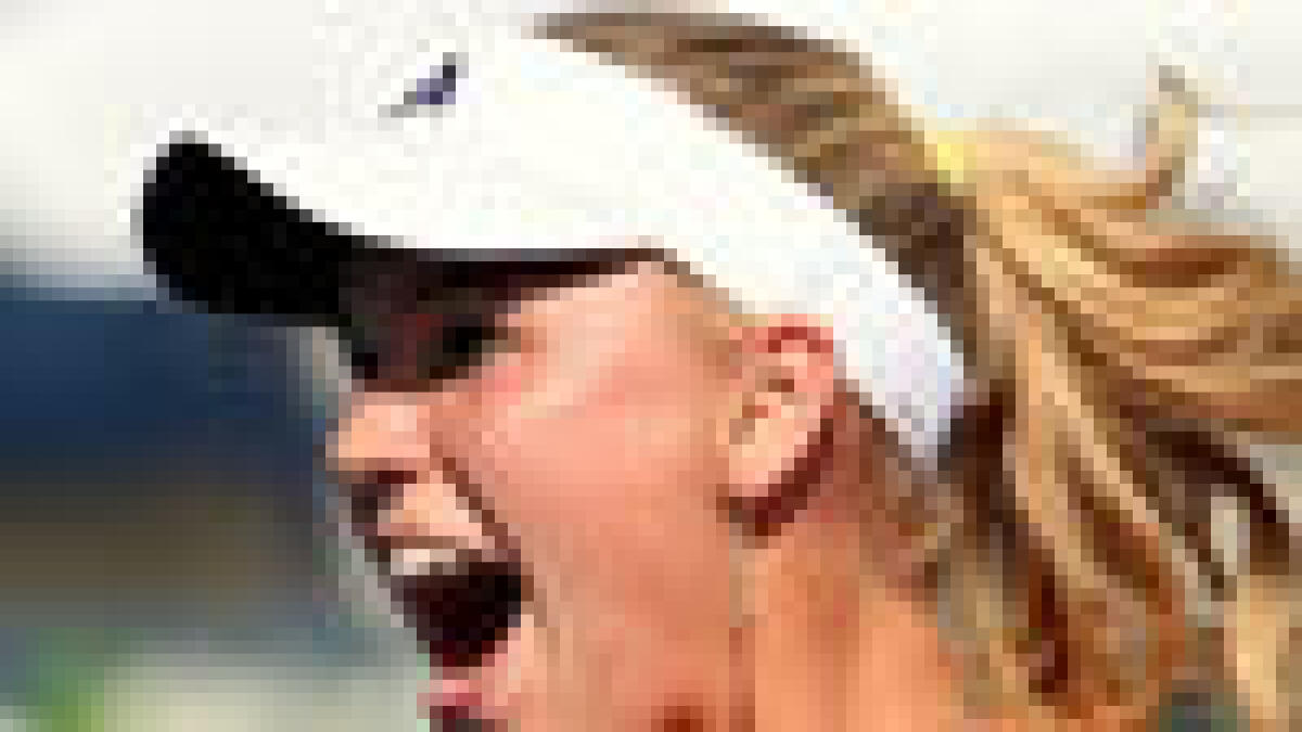 Wozniacki beats Kuznetsova to win Dubai final