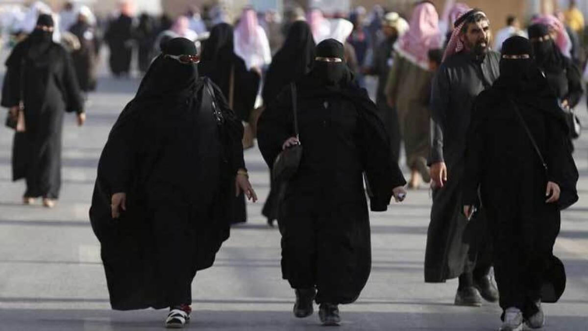 Saudi men lobby for remarriages of widows, divorcees