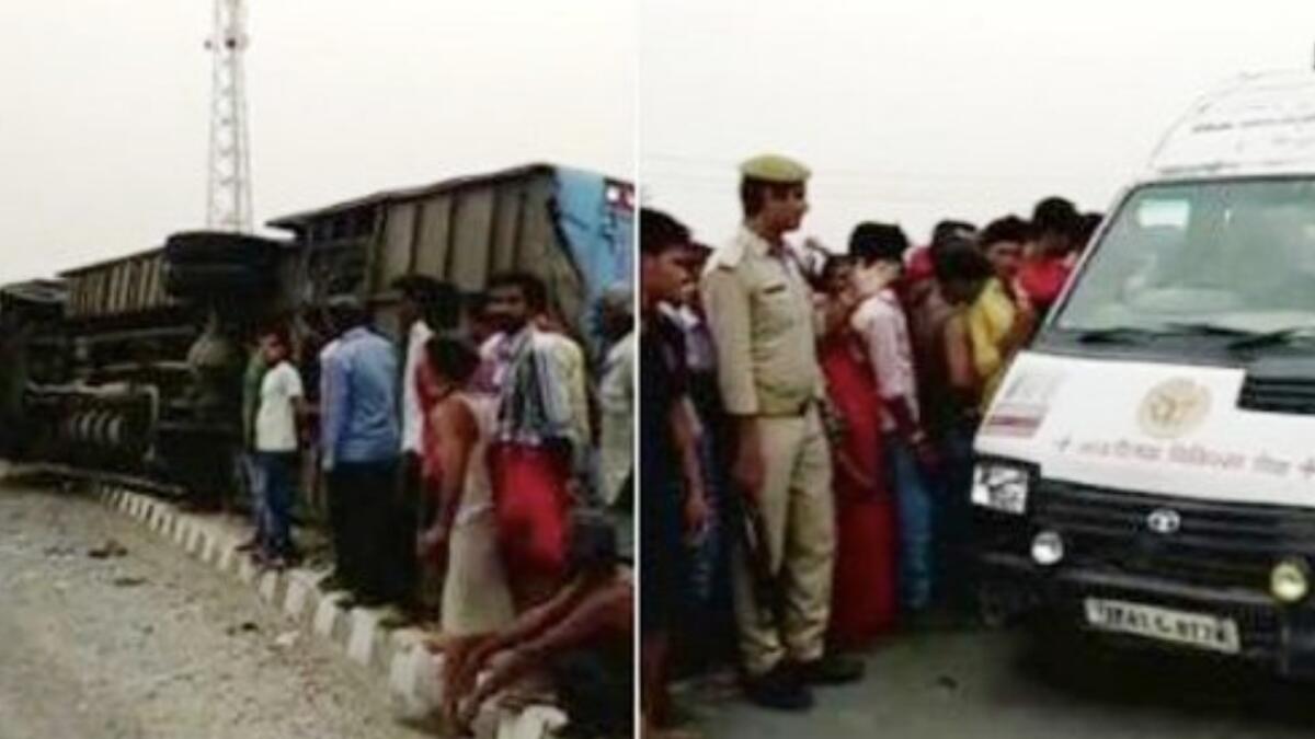 16 dead as speeding tourist bus overturns in India