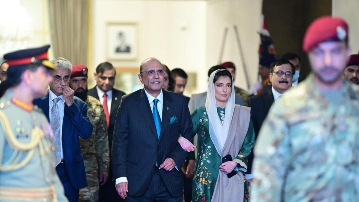 Aseefa Bhutto Zardari with Asif Ali Zardari during the latter’s oath-taking ceremony as Pakistan's President in Islamabad. Photo: Twitter
