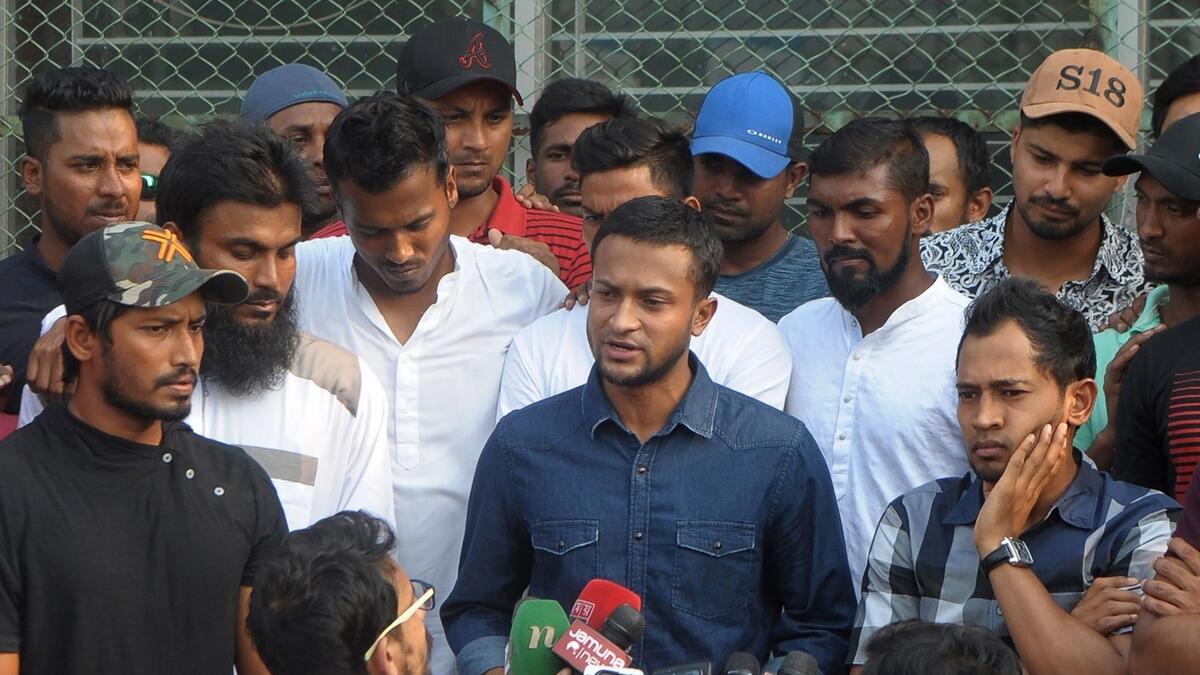 Bangladesh board slams players over strike