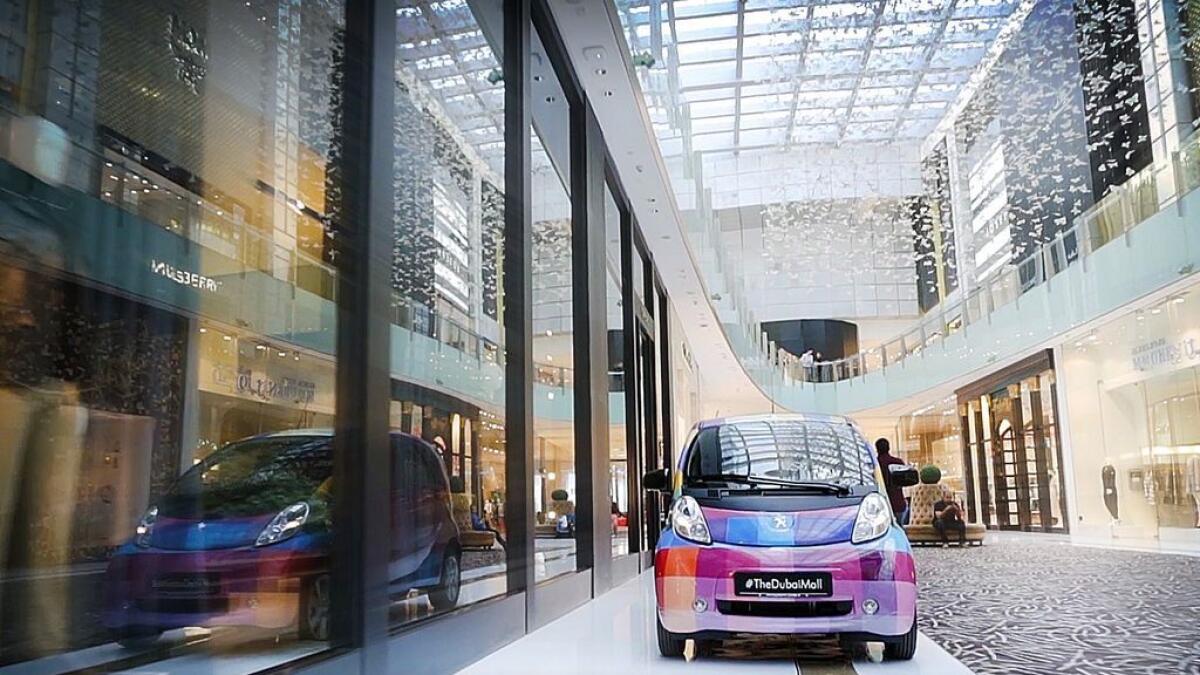 Now, free drive around Dubai Mall in new electric car