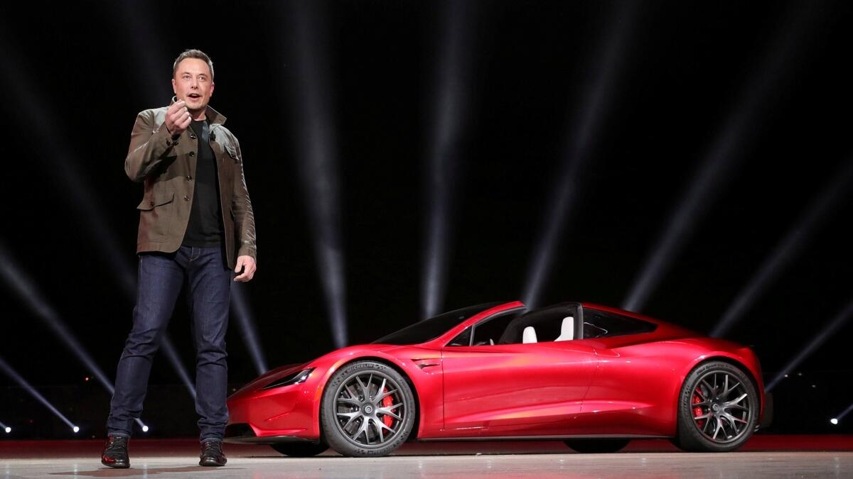 Tesla pulled a really fast one with its new Roadster