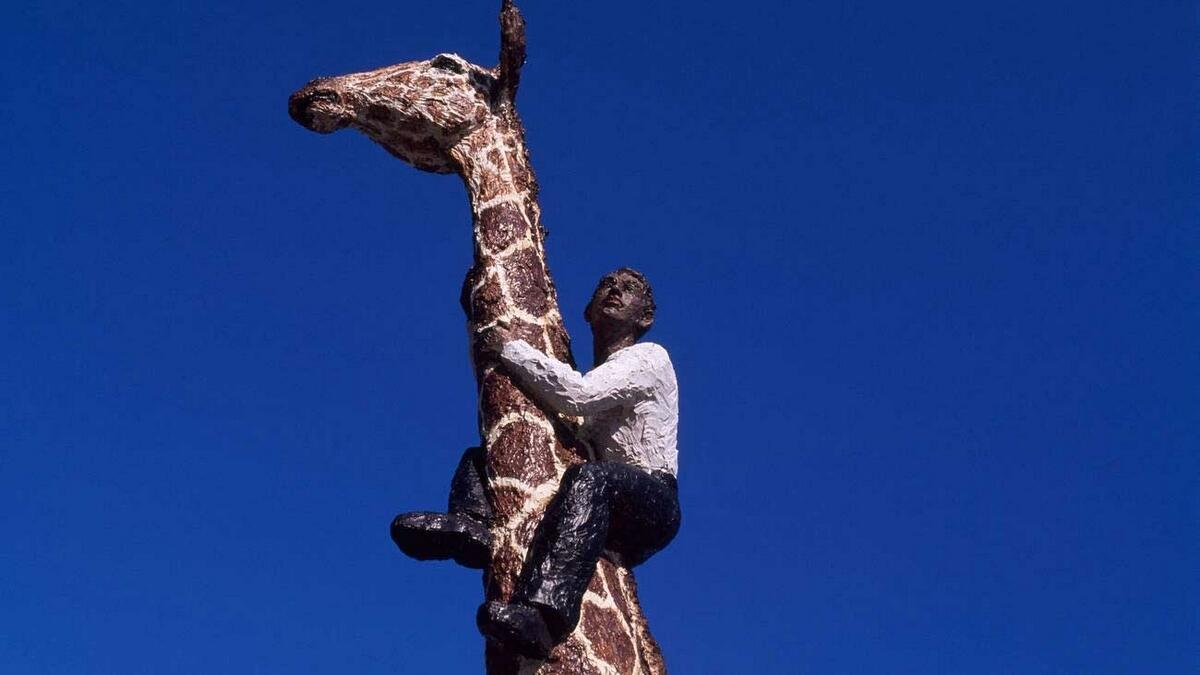 man, Man jumps, fence,giraffe at zoo,  Dubai, Dubai News, UAE, Abu Dhabi, Sharjah, Latest, MENA, Middle East, UAE News