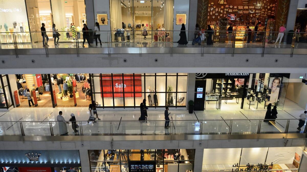 Shops, UAE, cannot use, customer information, promotions, under new law