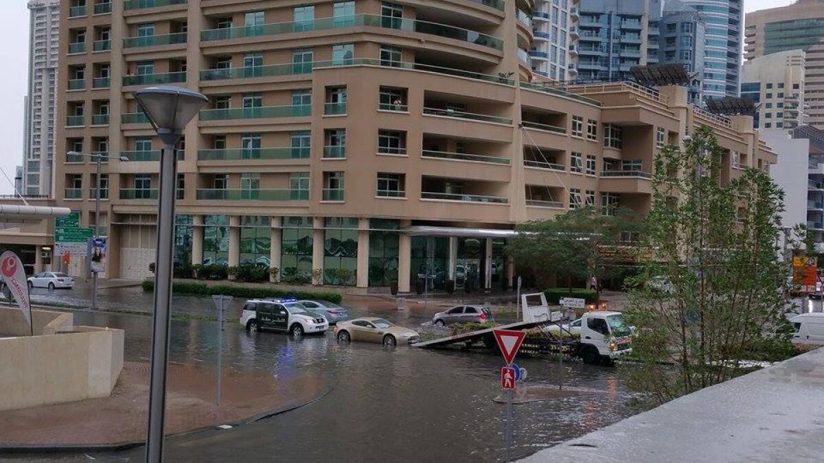 Dubai sees 253 road accidents in 7 hours due to rain