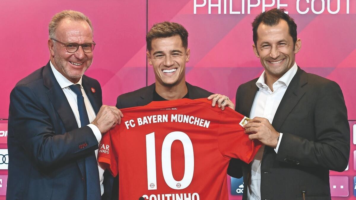 Bayern sign Coutinho on loan from Barcelona