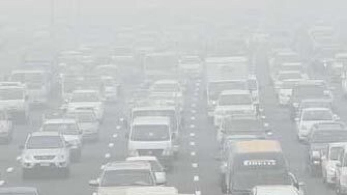 Met office warns of low visibility in UAE