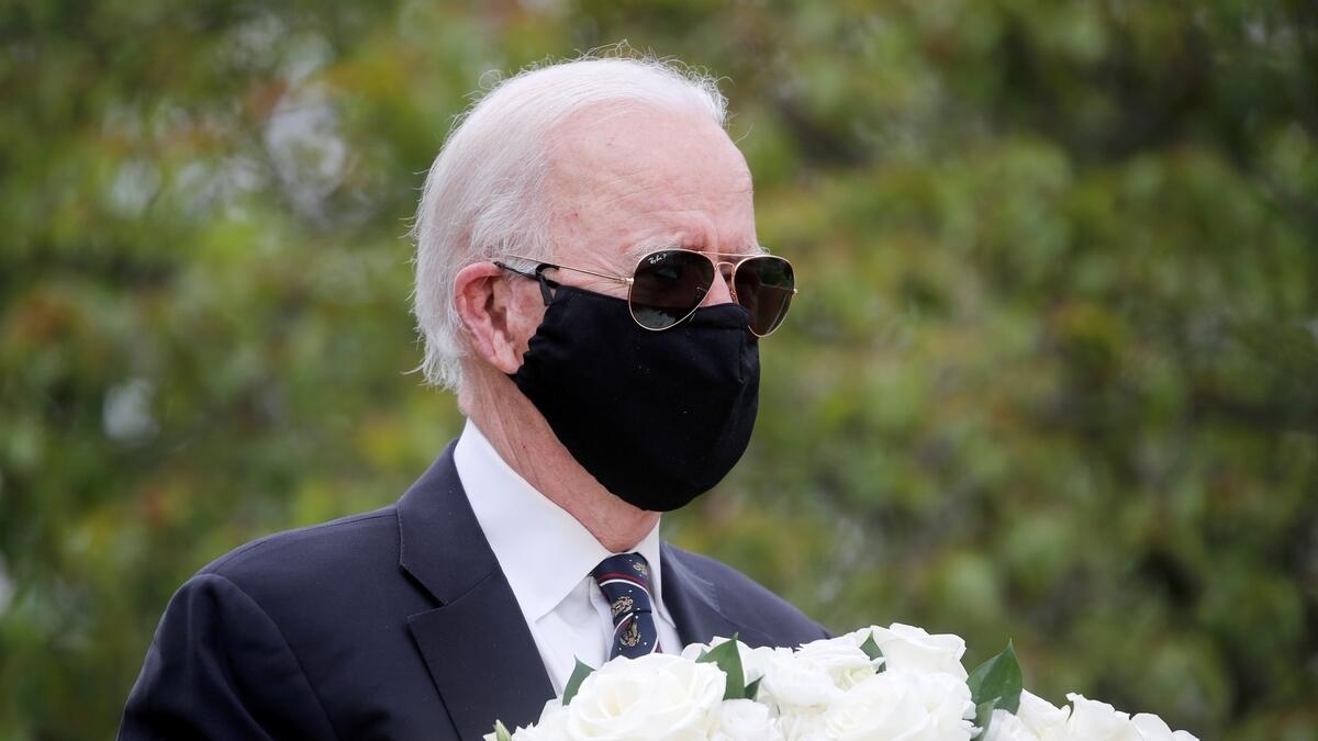 Joe Biden, Donald Trump, absolute fool, not wearing, face, mask, coronavirus, Covid-19