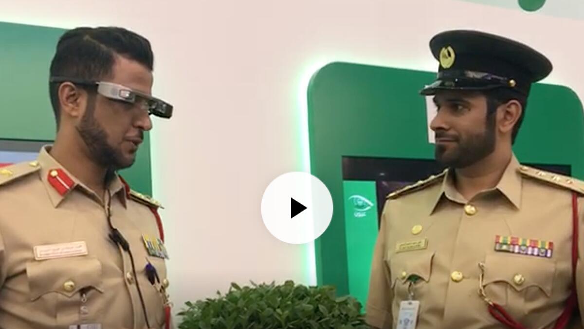 Video: Scan faces, take photos with these glasses in Dubai