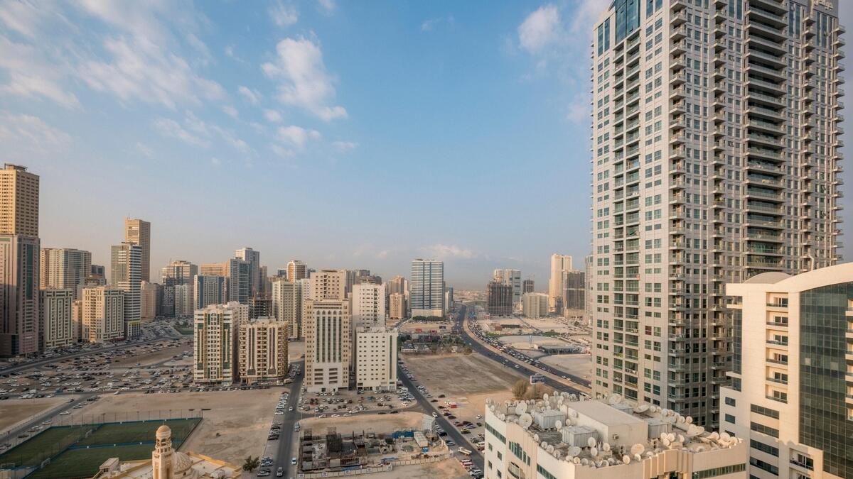 crime in UAE, crime in sharjah, brothel prostitution, gang fight, fifth floor