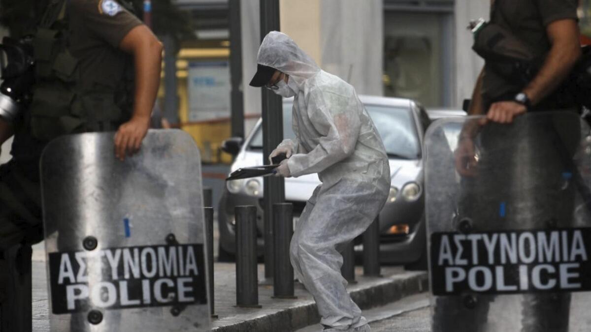 Two injured in blast outside Athens church 