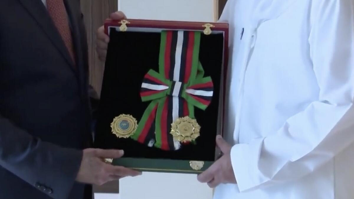 Video: UAE President confers Order of Independence on Pakistan ambassador 