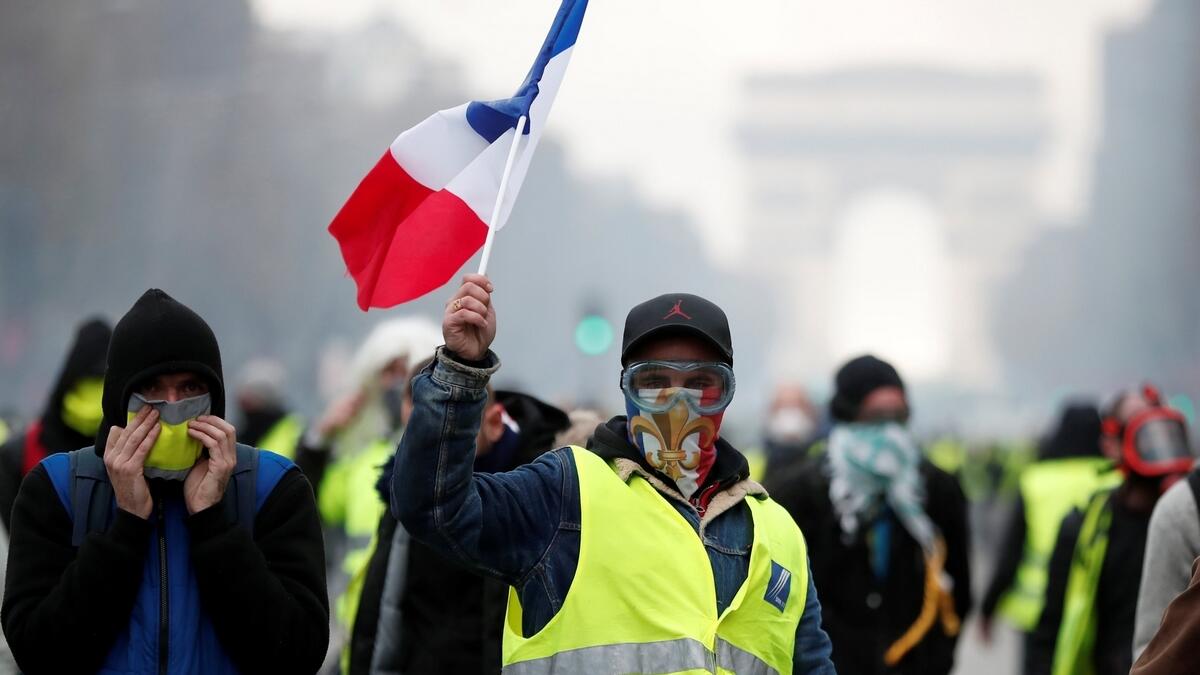 Two in three back yellow vest protests in France: Poll 