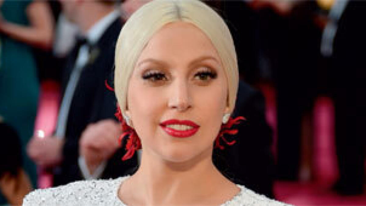 Lady Gaga wants low-key wedding