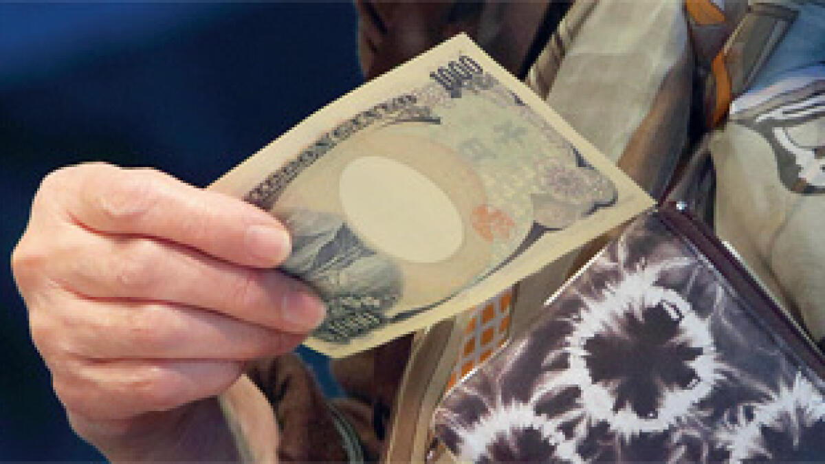 Euro, yen likely to fall