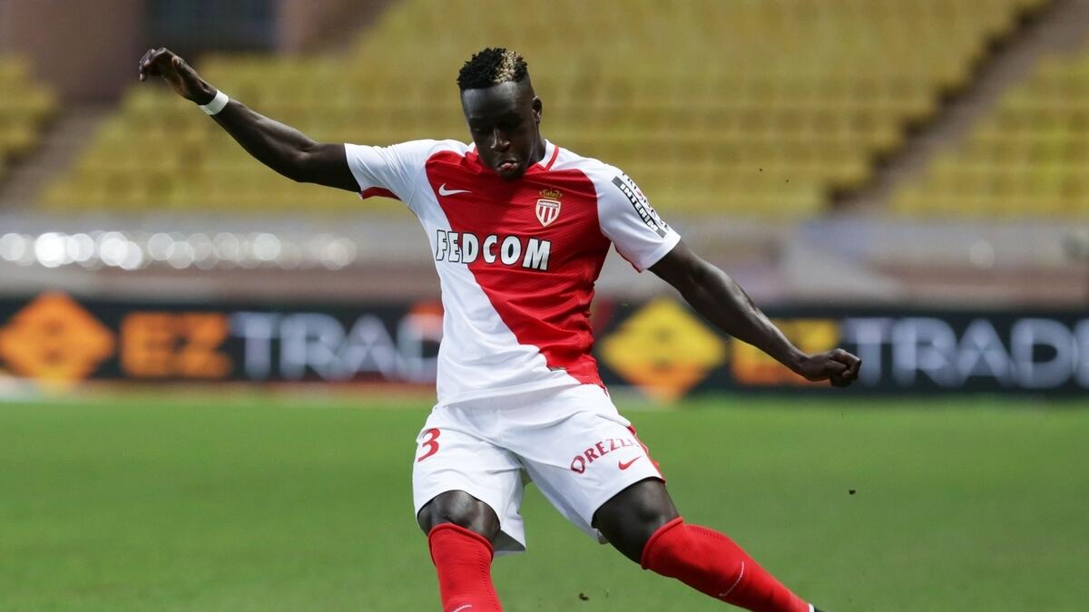 Manchester City sign full-back Mendy from Monaco
