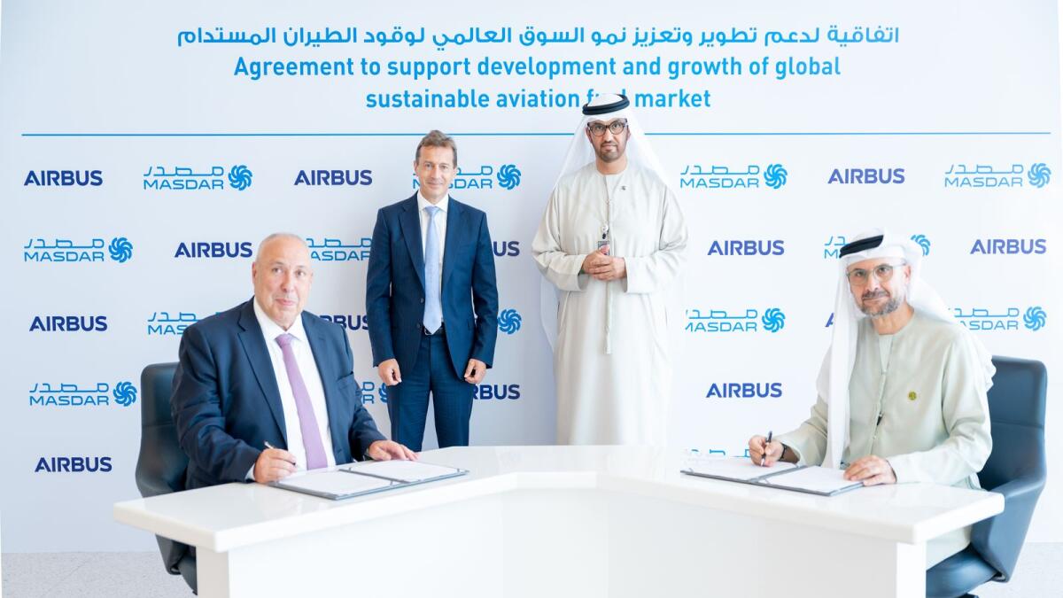 The signing ceremony was held in the presence of Dr. Sultan Ahmed Al Jaber, Minister of Industry and Advanced Technology, Chairman of Masdar and COP28 President-Designate, Guillaume Faury, Chief Executive Officer, Airbus, and Mohamed Jameel Al Ramahi, Chief Executive Officer, Masdar. — WAM