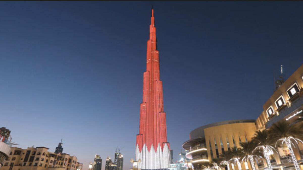 UAE leaders greet Bahrain King on National Day