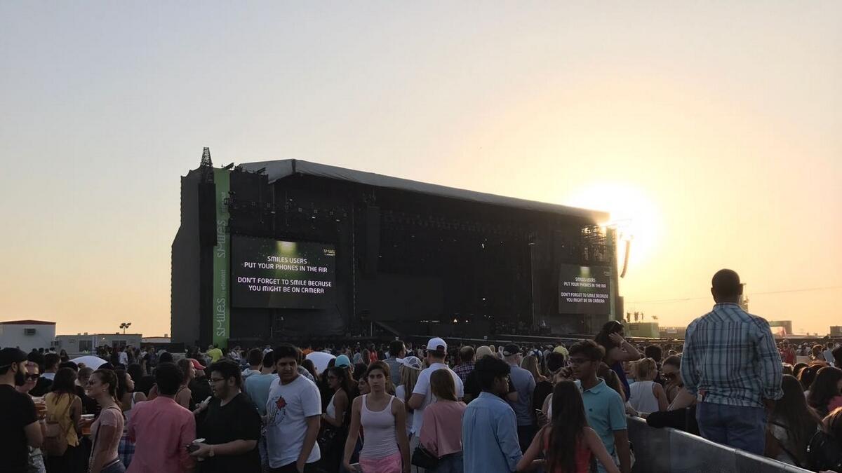 Video: Beliebers brave Dubai heat for Bieber concert