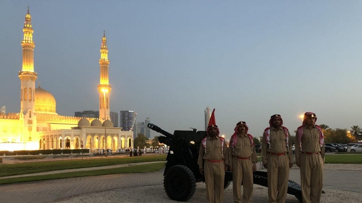 ramadan, coronavirus, covid-19, ramadan cannon, dubai police, Al Khawaneej, Atlantis the Palm, Burj Khalifa