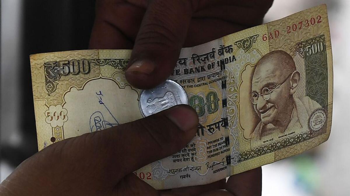 No Rs 1,000, 500 notes please, say Indian temples